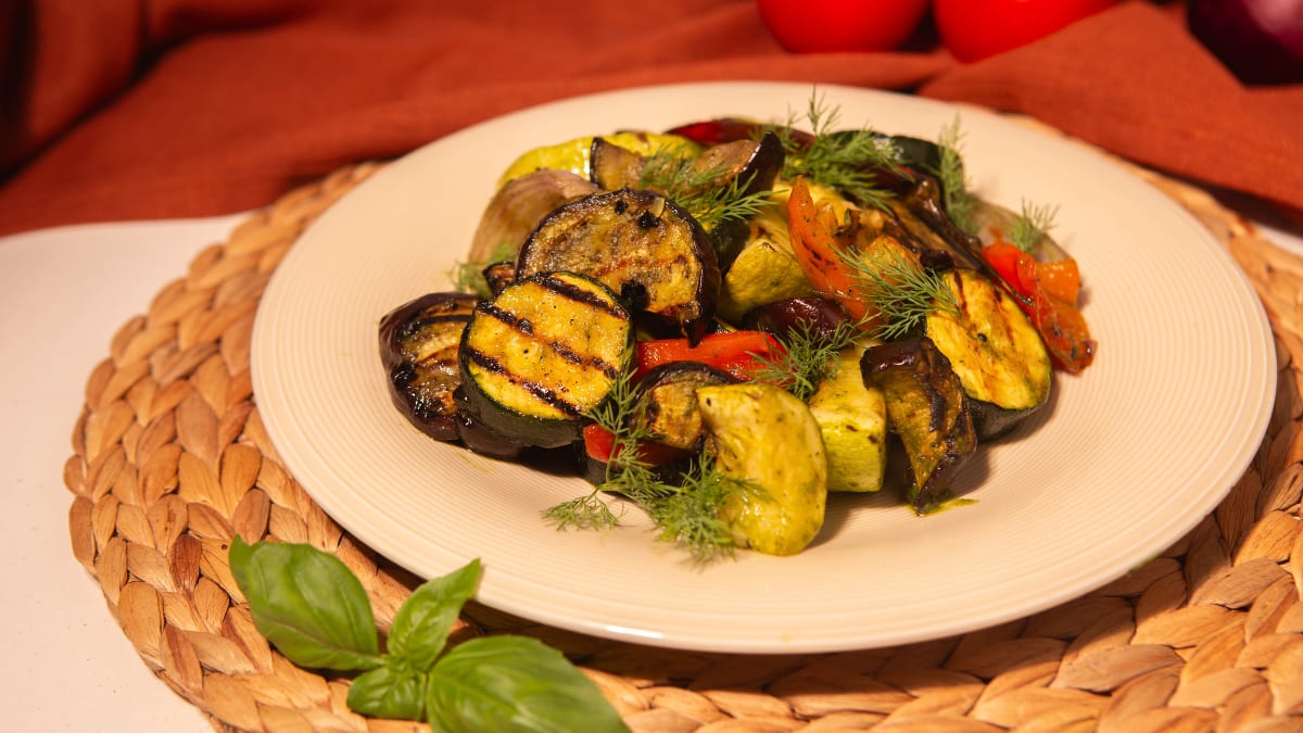 Krāsainie grilsalāti