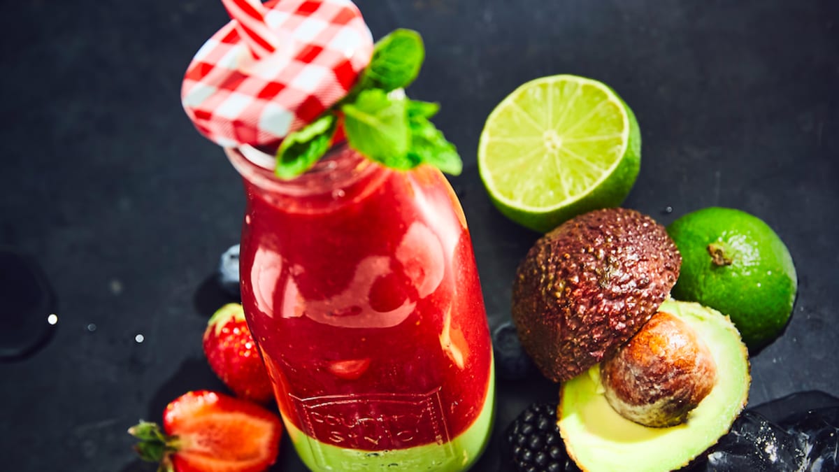 Avokado - zemeņu smūtijs