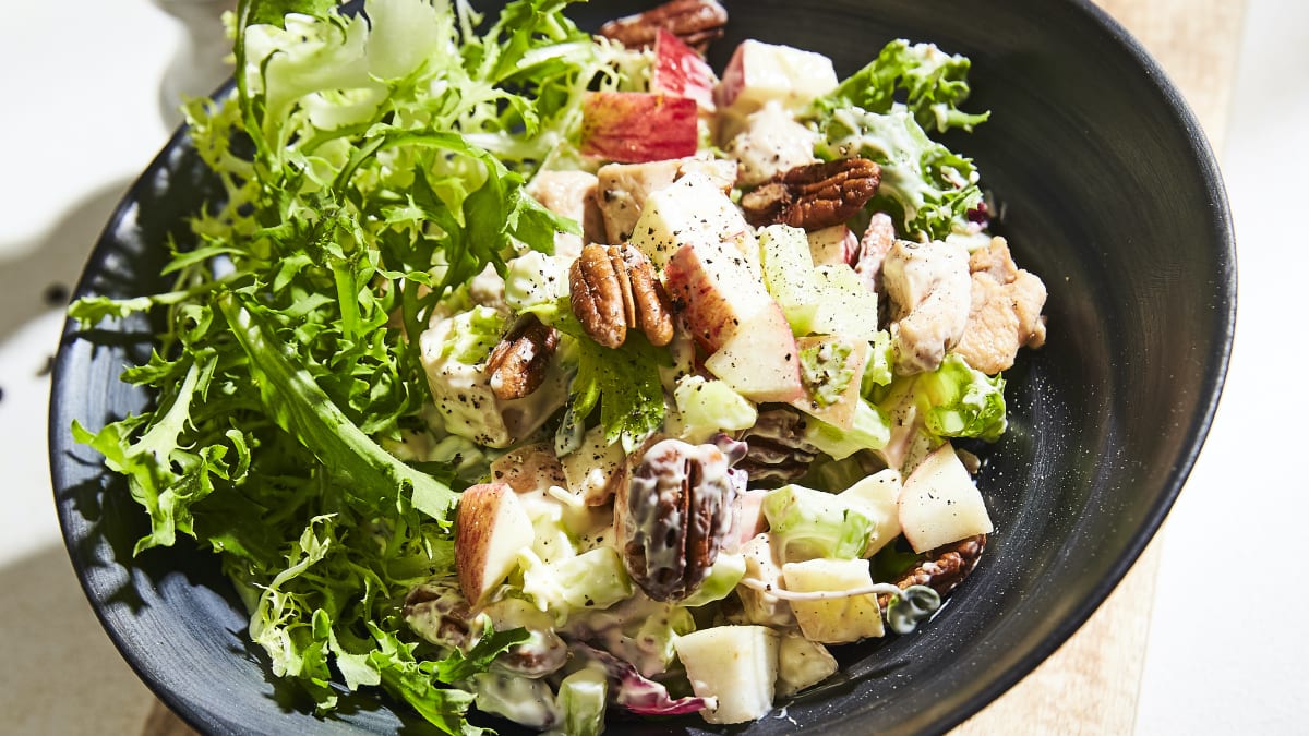 Truša gaļas salāti