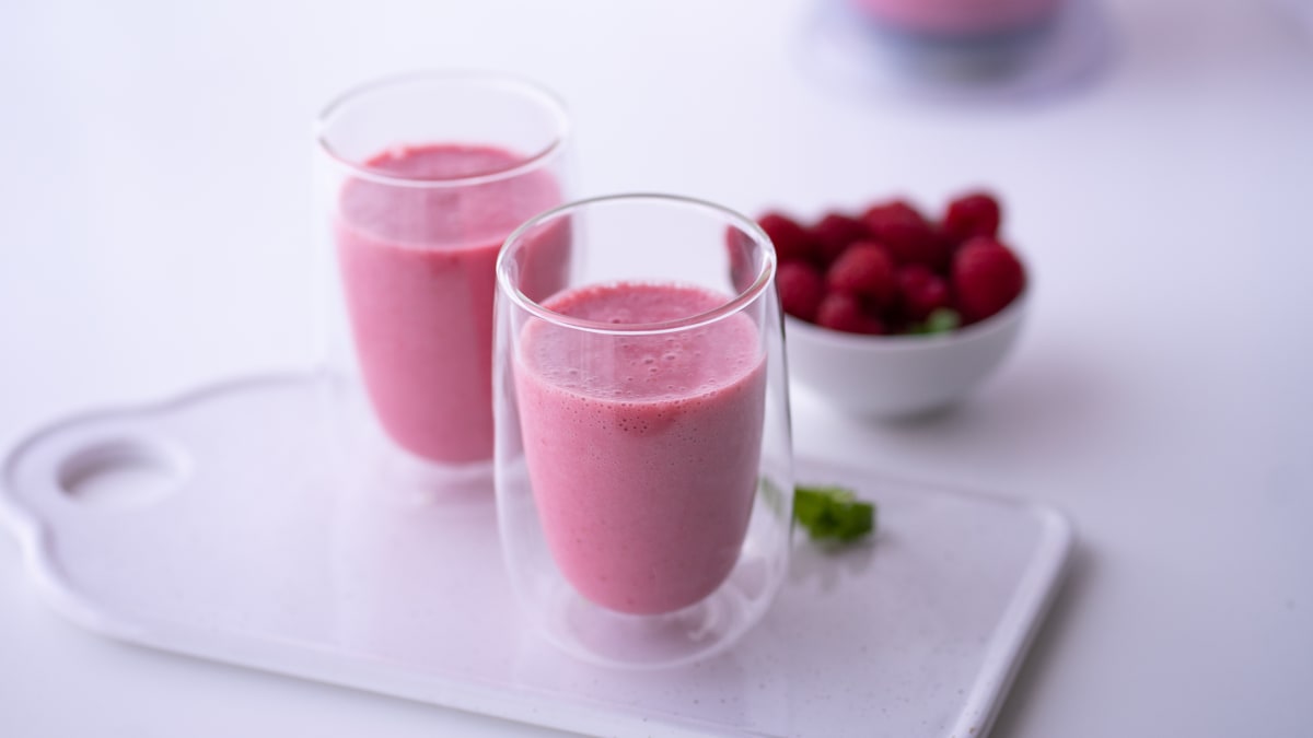 Zemeņu un jogurta smūtijs