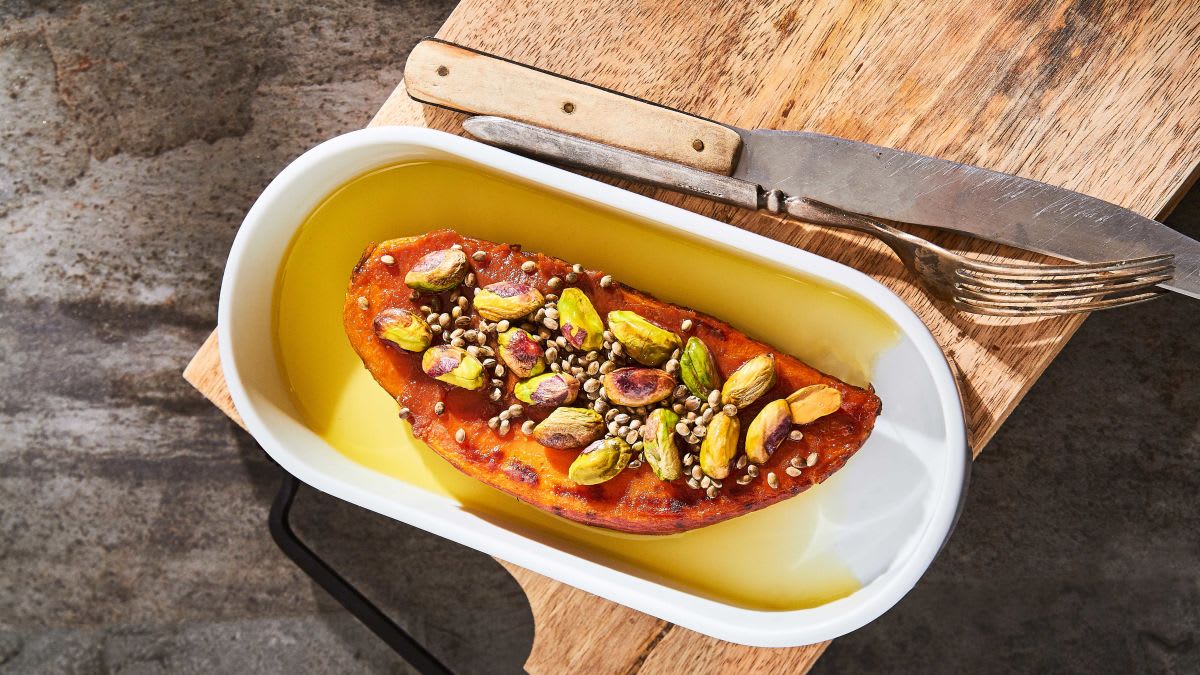 Saldais kartupelis pistācijās un kaņepēs