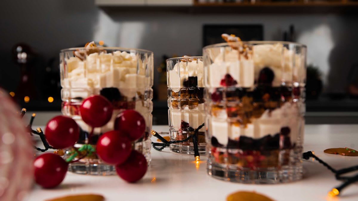 Piparkūku kārtainais deserts