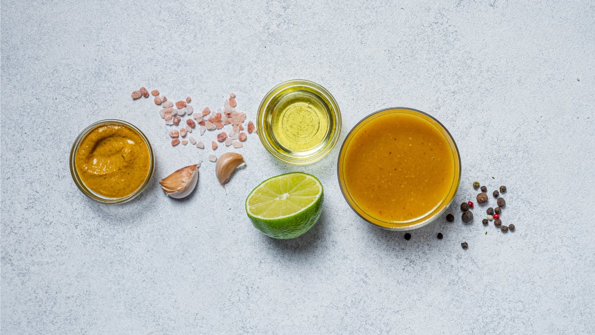 Sinepju un medus marināde