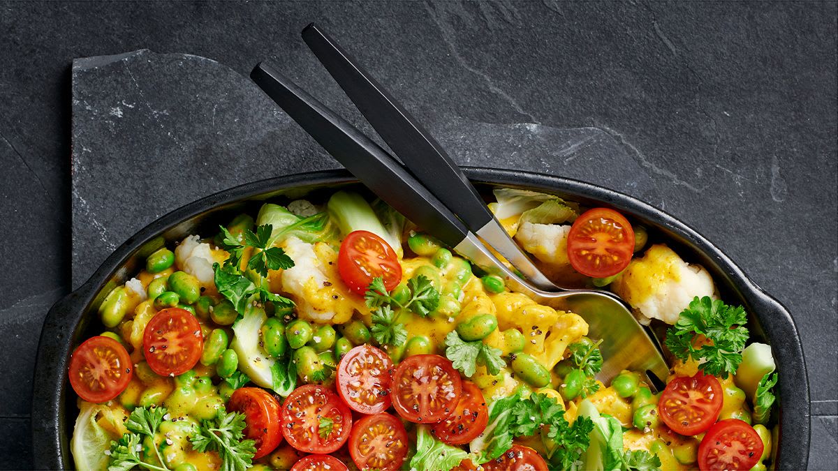 Krēmīgās pupiņas ar kariju un ziedkāpostu