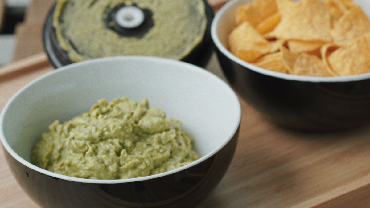 Särtsakas guacamole