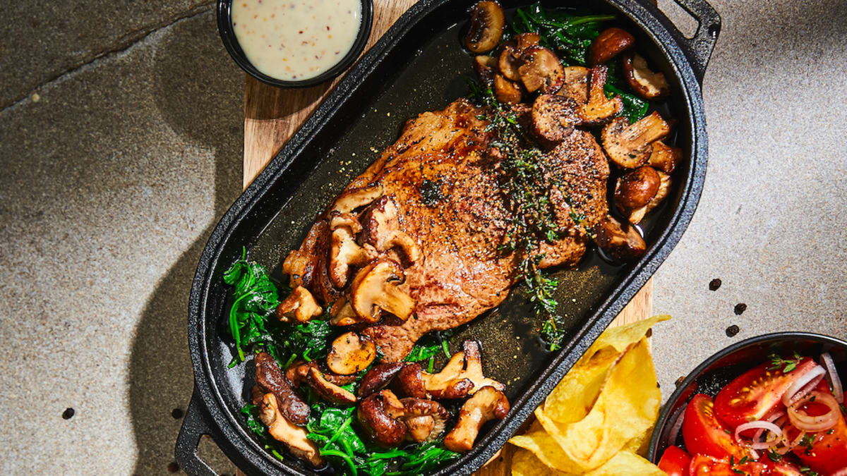 Sviestā sautēts stirploin steiks