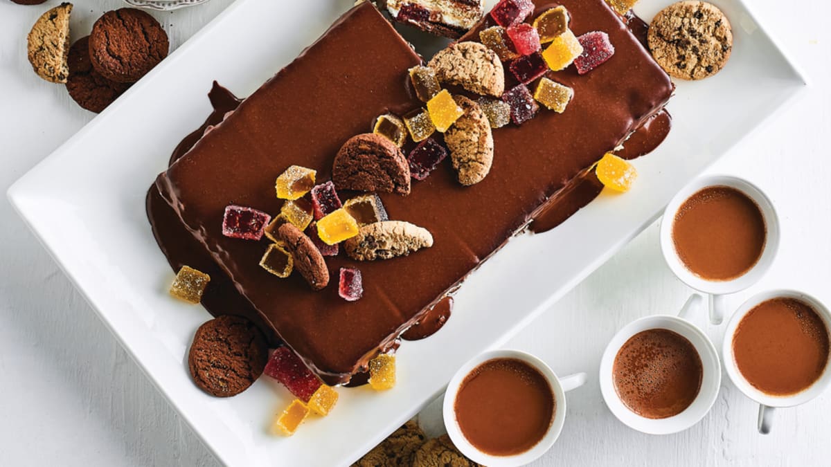 Biezpiena krēma kūka ar Selgas cepumu kārtām