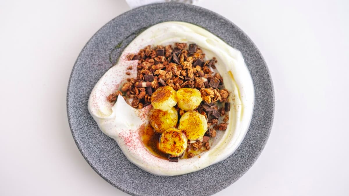 Muslis ar jogurtu un ceptiem banāniem