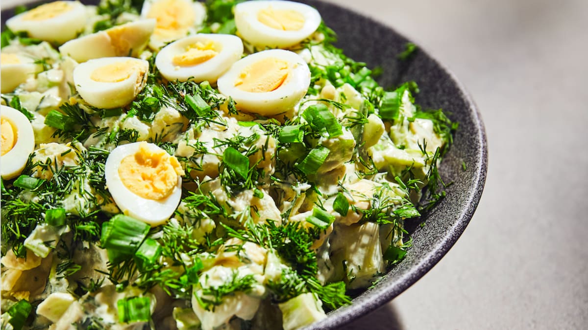 Pavasarīgie Lieldienu kartupeļu salāti