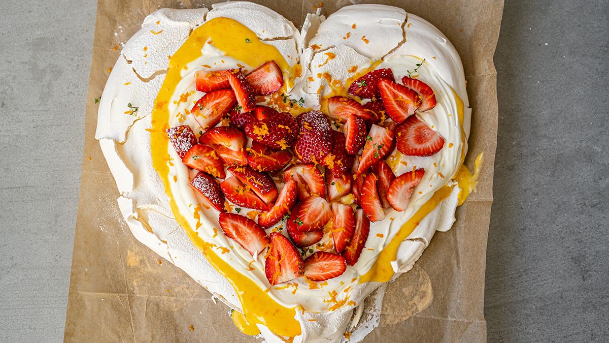 Širdies formos pavlova