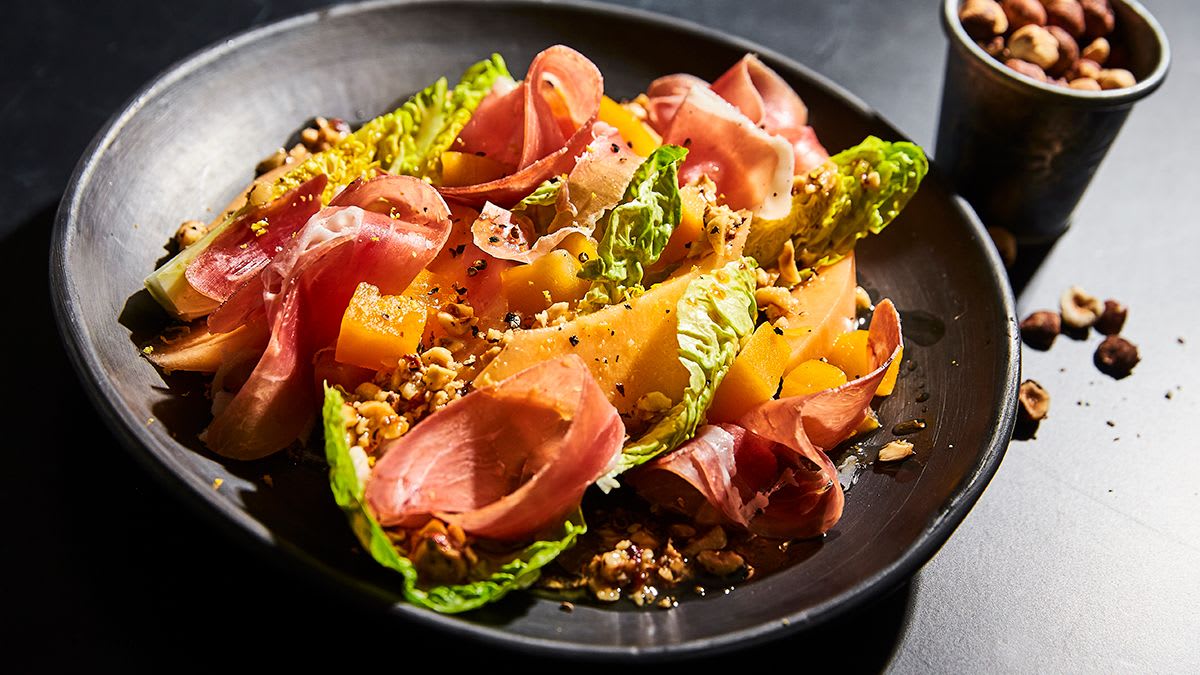 Salotos su prosciutto