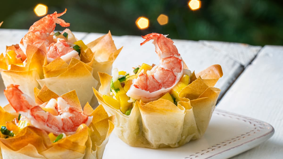 Tešlos krepšeliai su krevetėmis