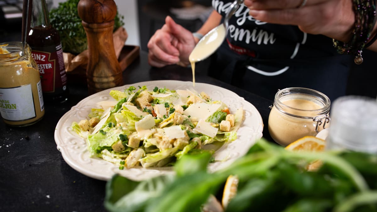 Kokkamise ABC: Kuidas valmistada Caesari, pesto ja salsa kastet?