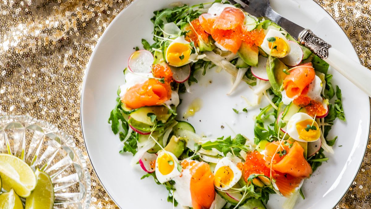 Suitsulõhe ja vutimunadega jõulupärg 