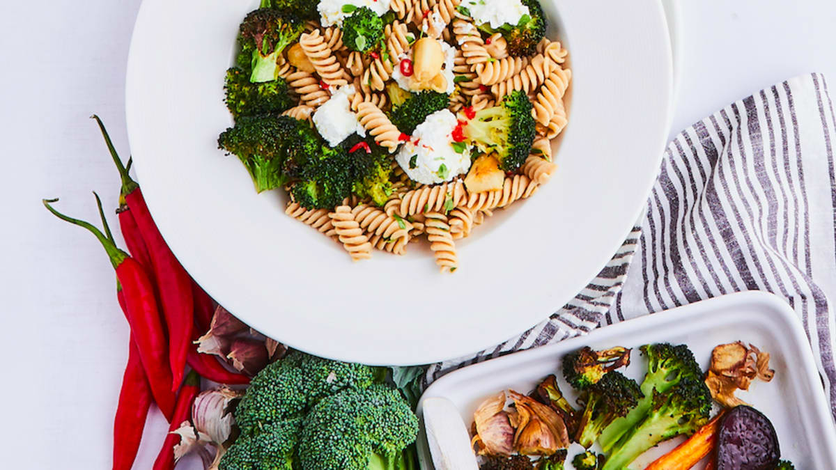 Pilngraudu pasta ar brokoļiem