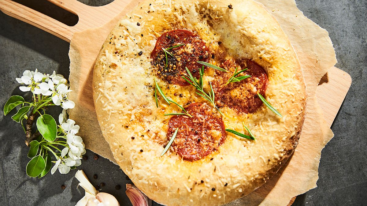 Tumšā alus picas mīkla