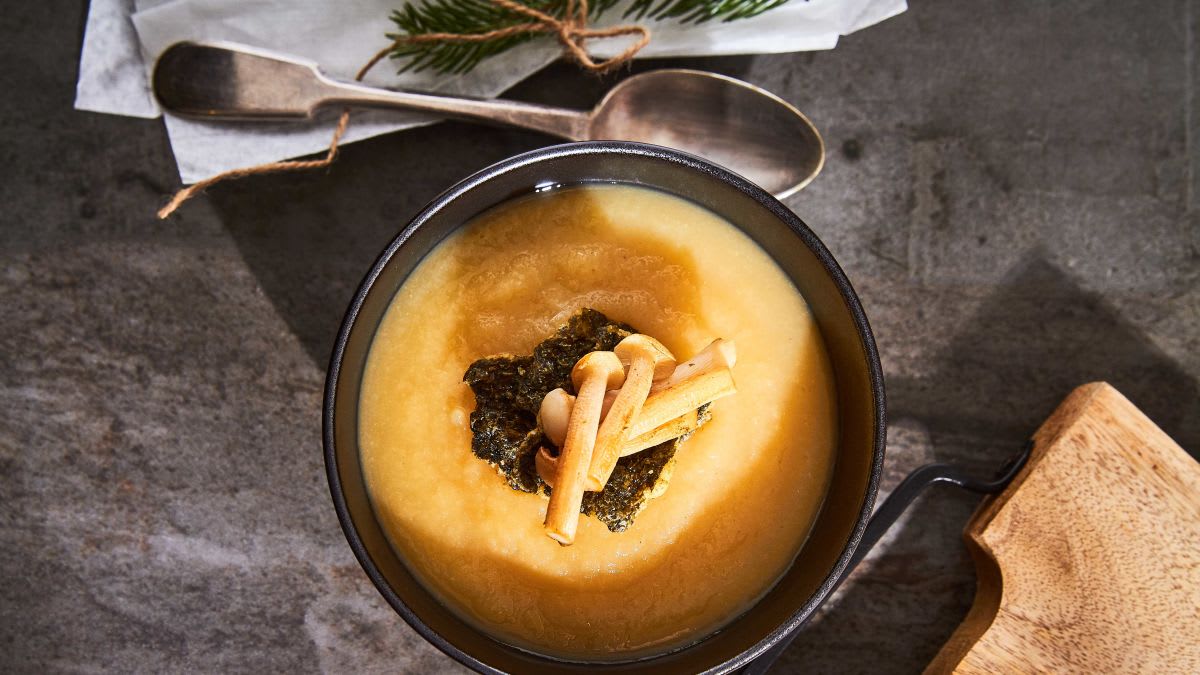 Kartupeļu un sēņu krēmzupa