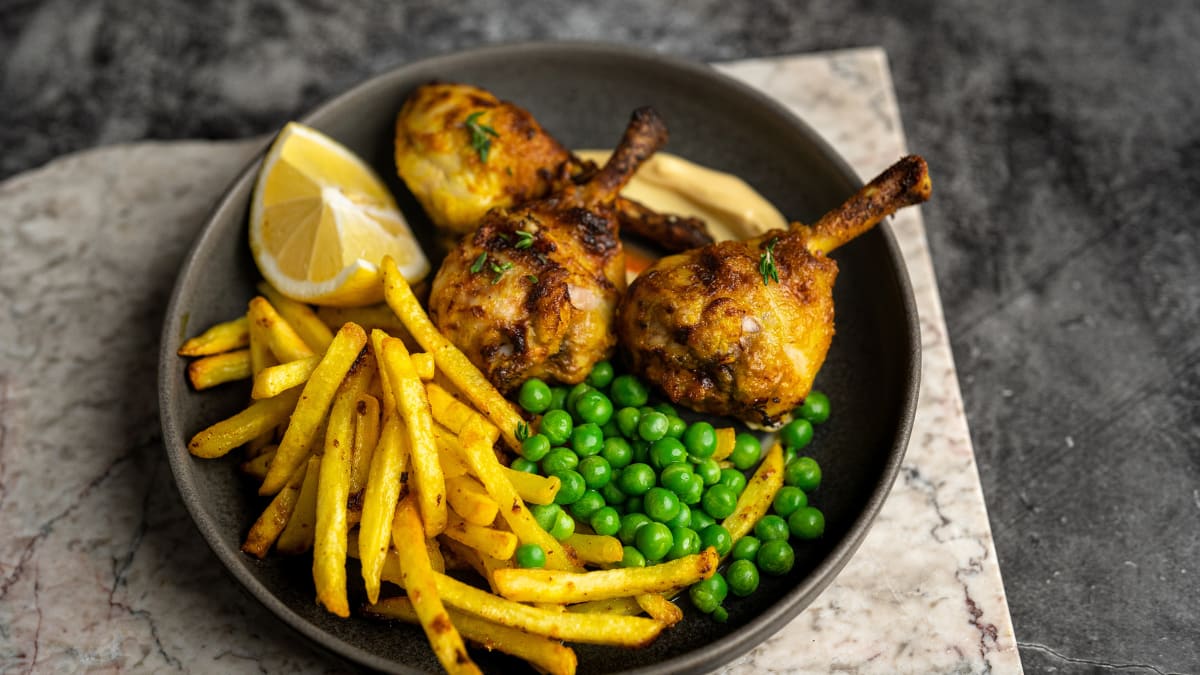 Divas reizes marinētie vistas stilbiņi