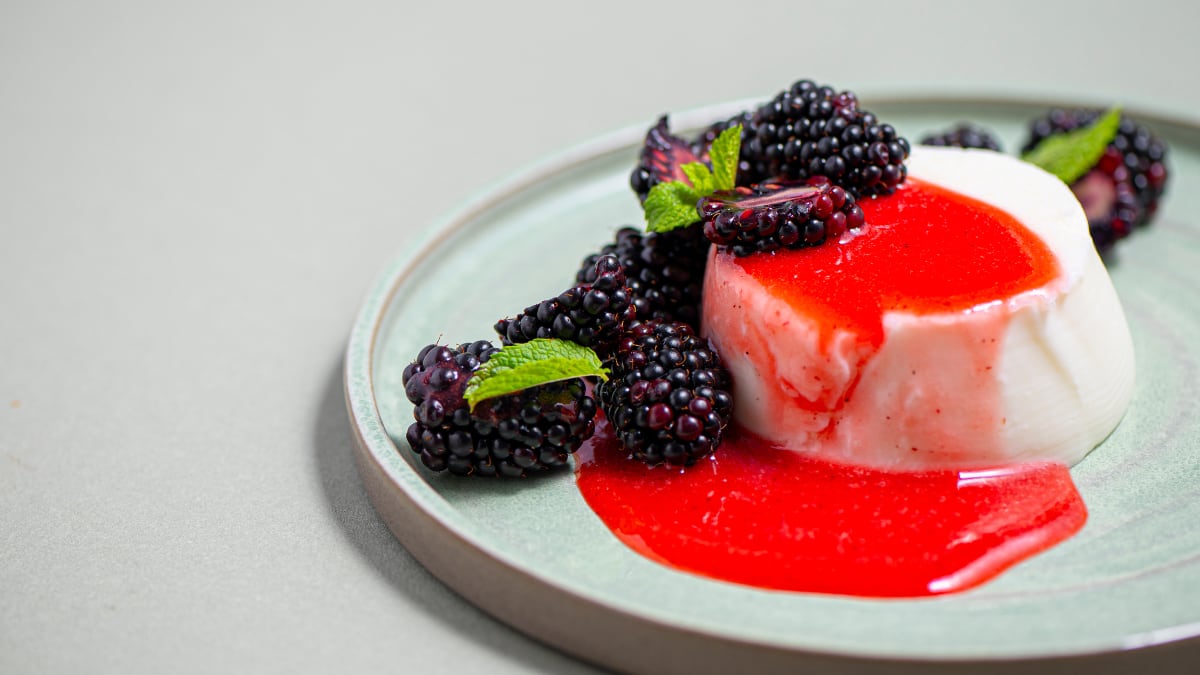 Piena un krējuma Panna cotta