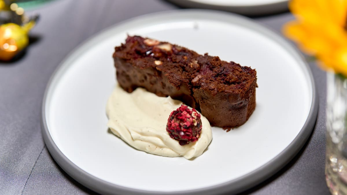 Upeņu balzama braunijs