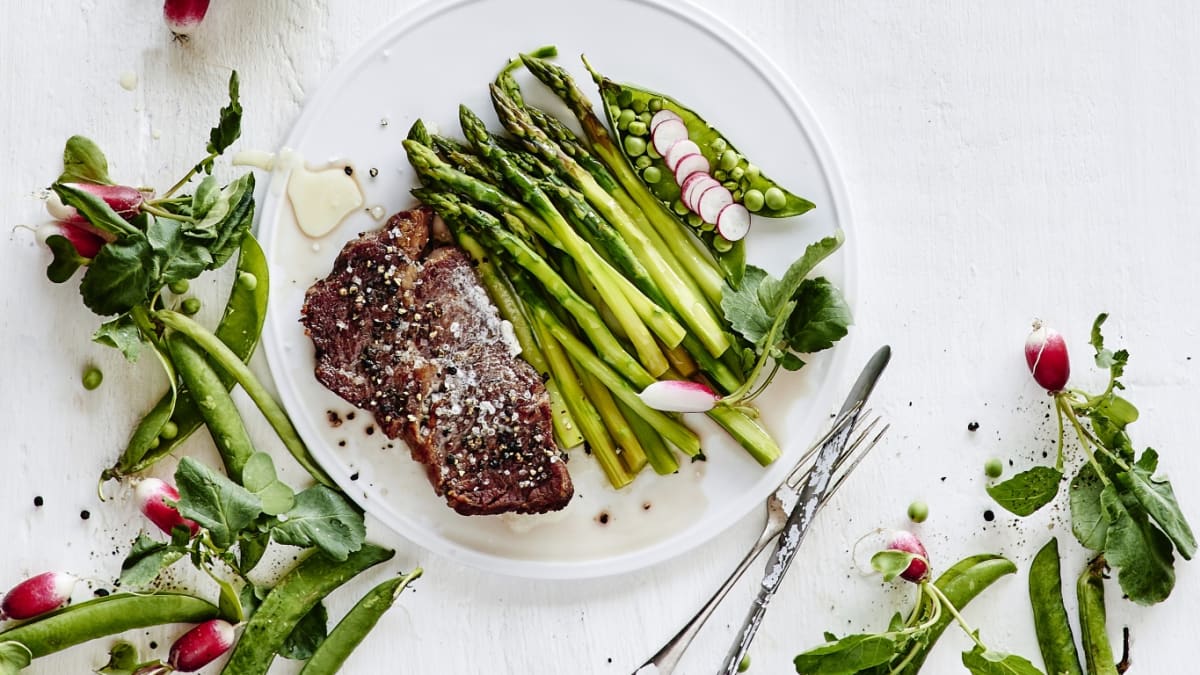 Perfektais steiks minimālisma gaumē