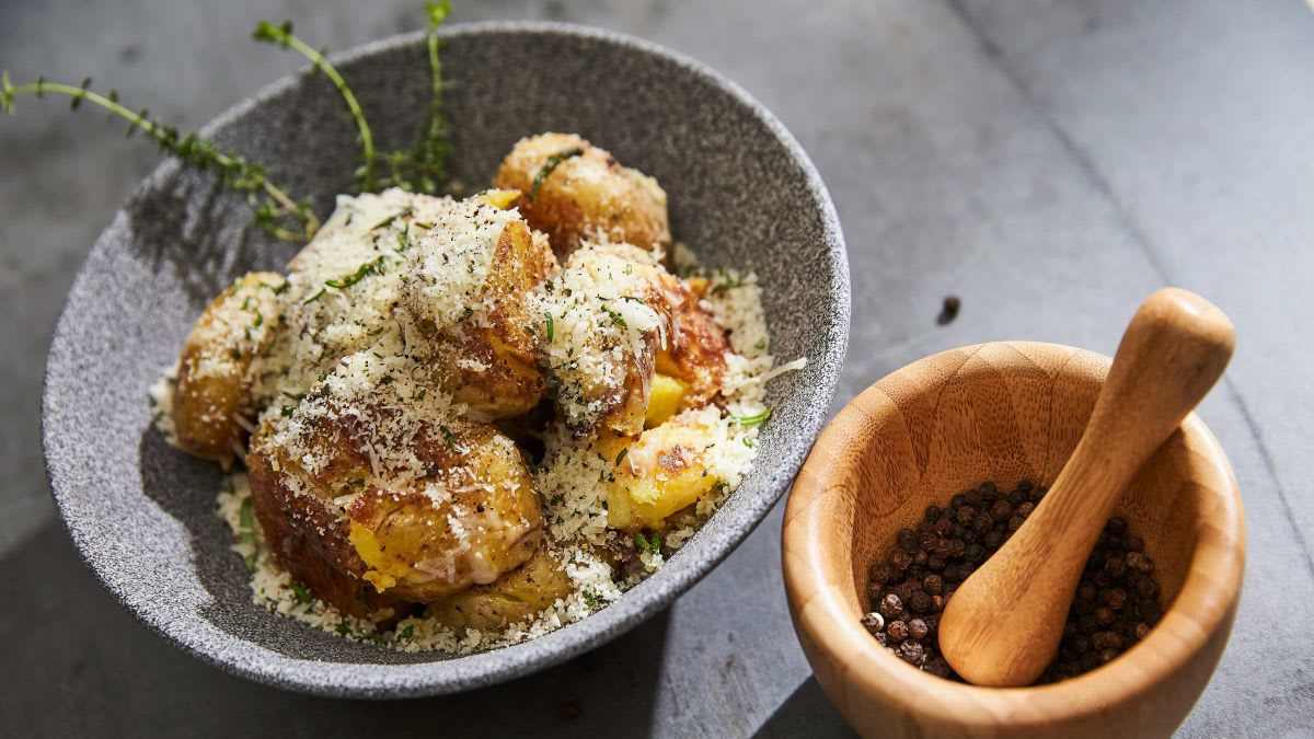 Parmezāna kartupeļi