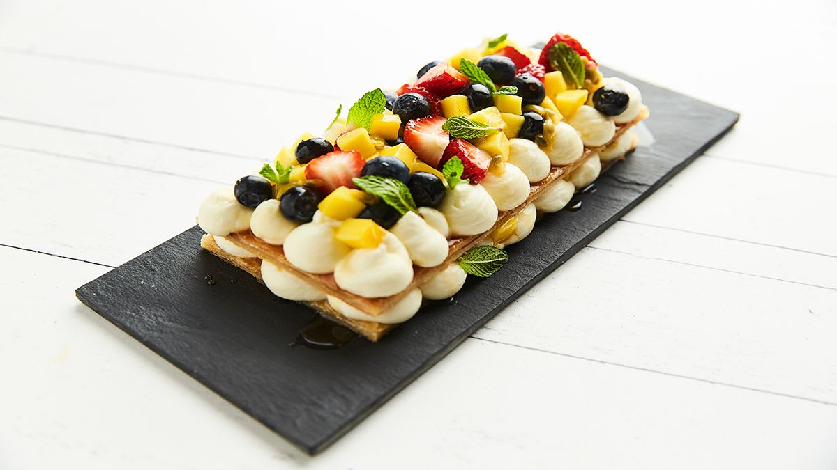 Kārtainā siera krēma kūka