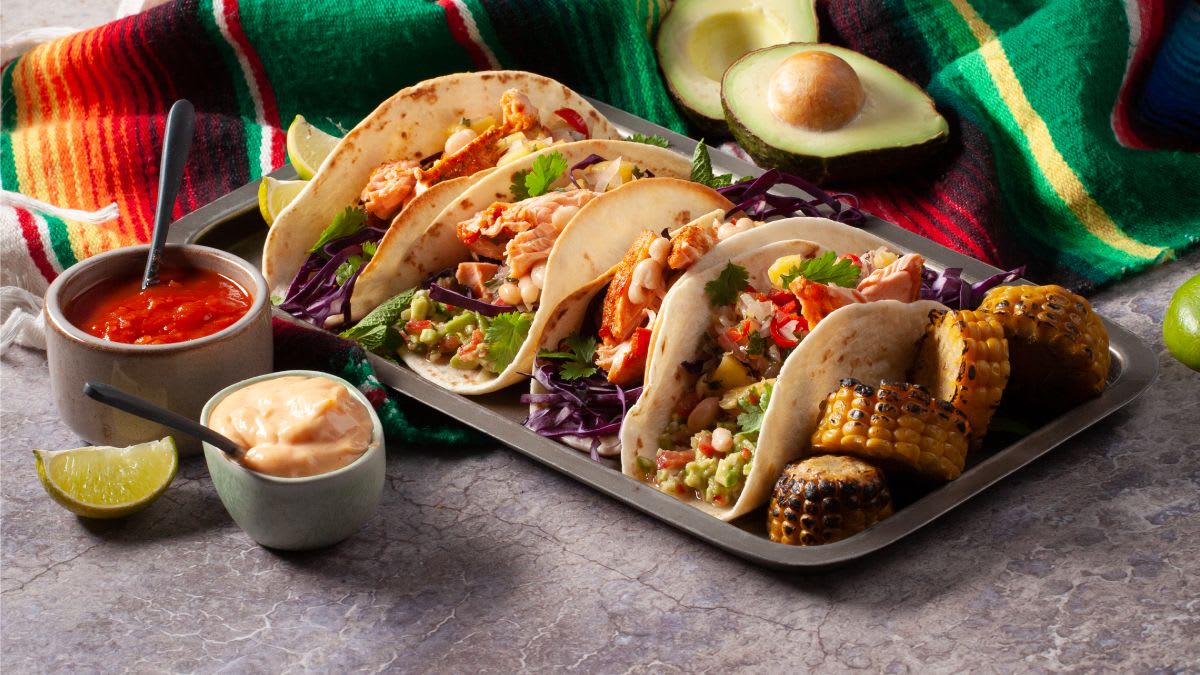 Tako ar ananasu salsu