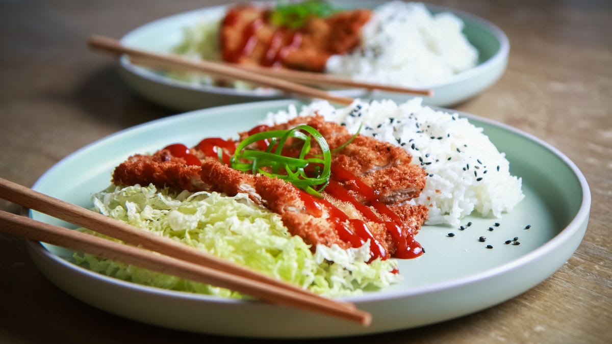 Tonkatsu Jaapani sealihakotletid 