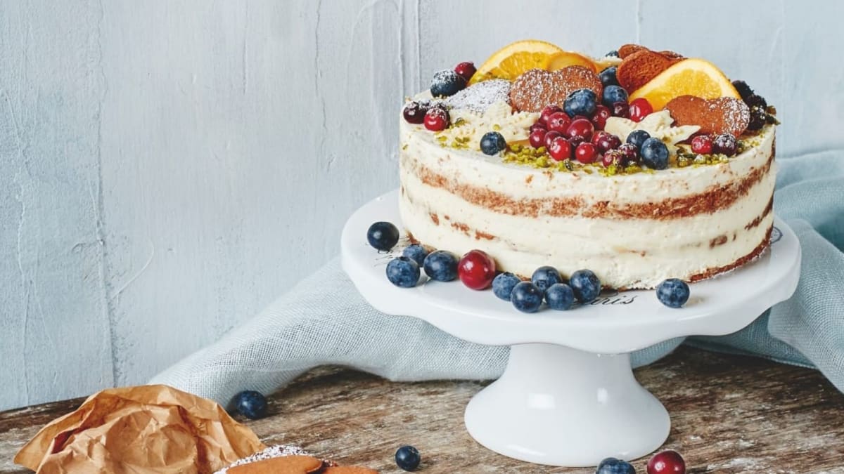 Kalėdinis pyragas „Sniegas“