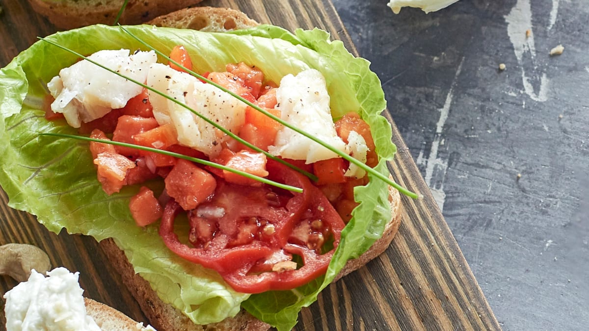 Sumuštiniai su garinta menke ir papaja