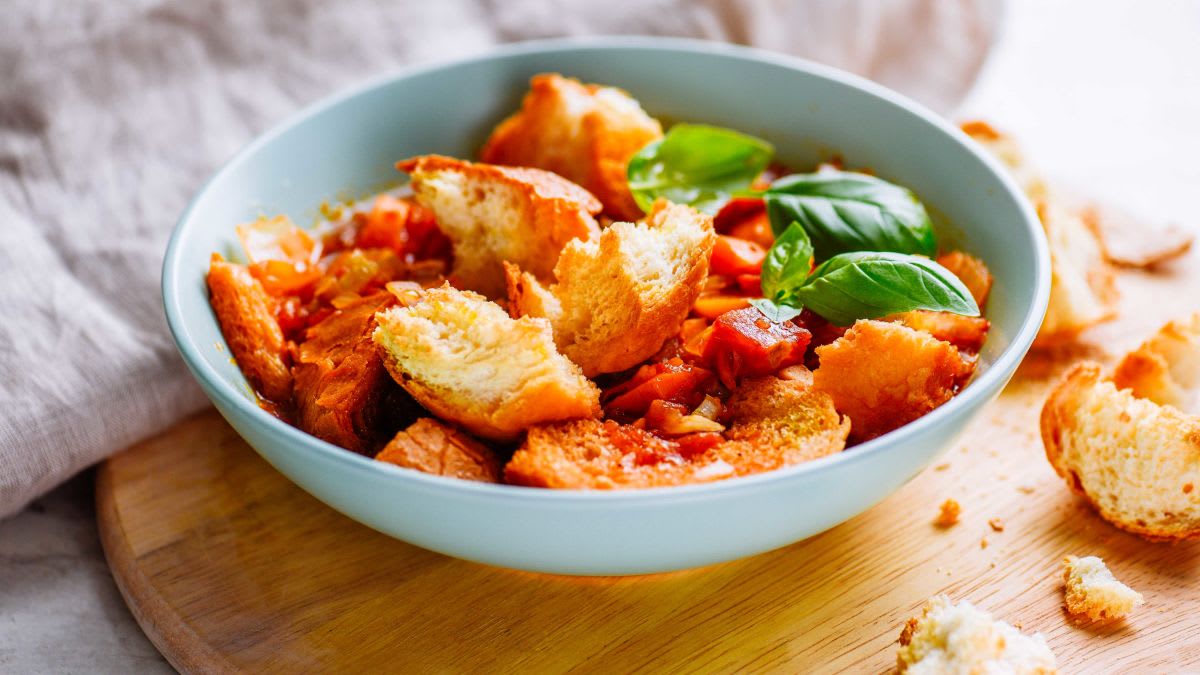 Toskānas maizes un tomātu zupa