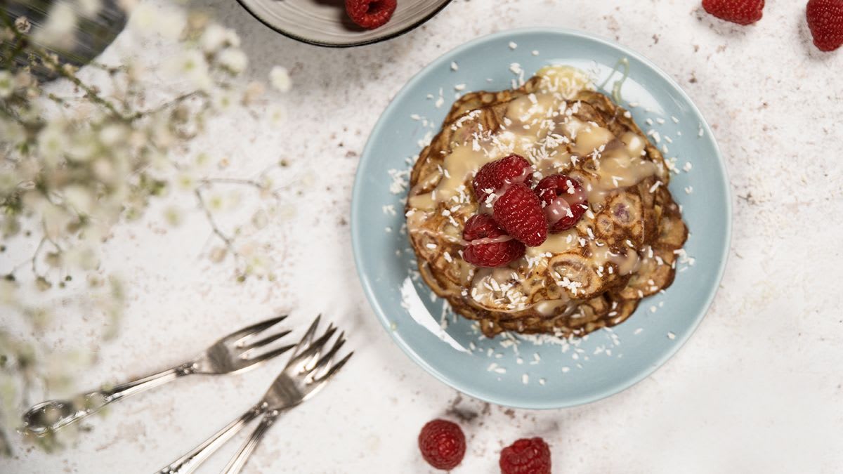Gluteenivabad krõbedad amarandi pannkoogid kookoskondenspiima ja vaarikatega