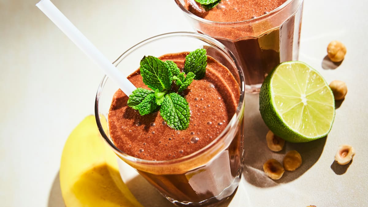 Šokolādes un riekstu smūtijs