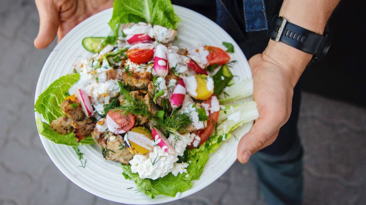 Poissmehe šašlõkisalat