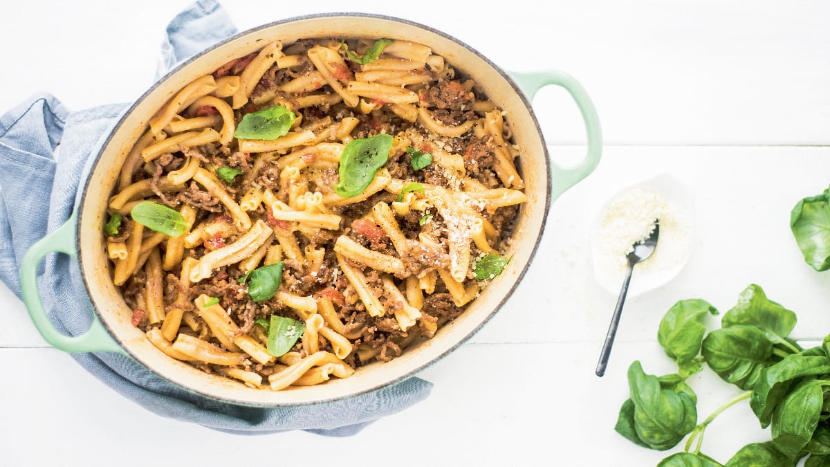 Ühe-poti-pasta veisehakkliha ja tomatiga
