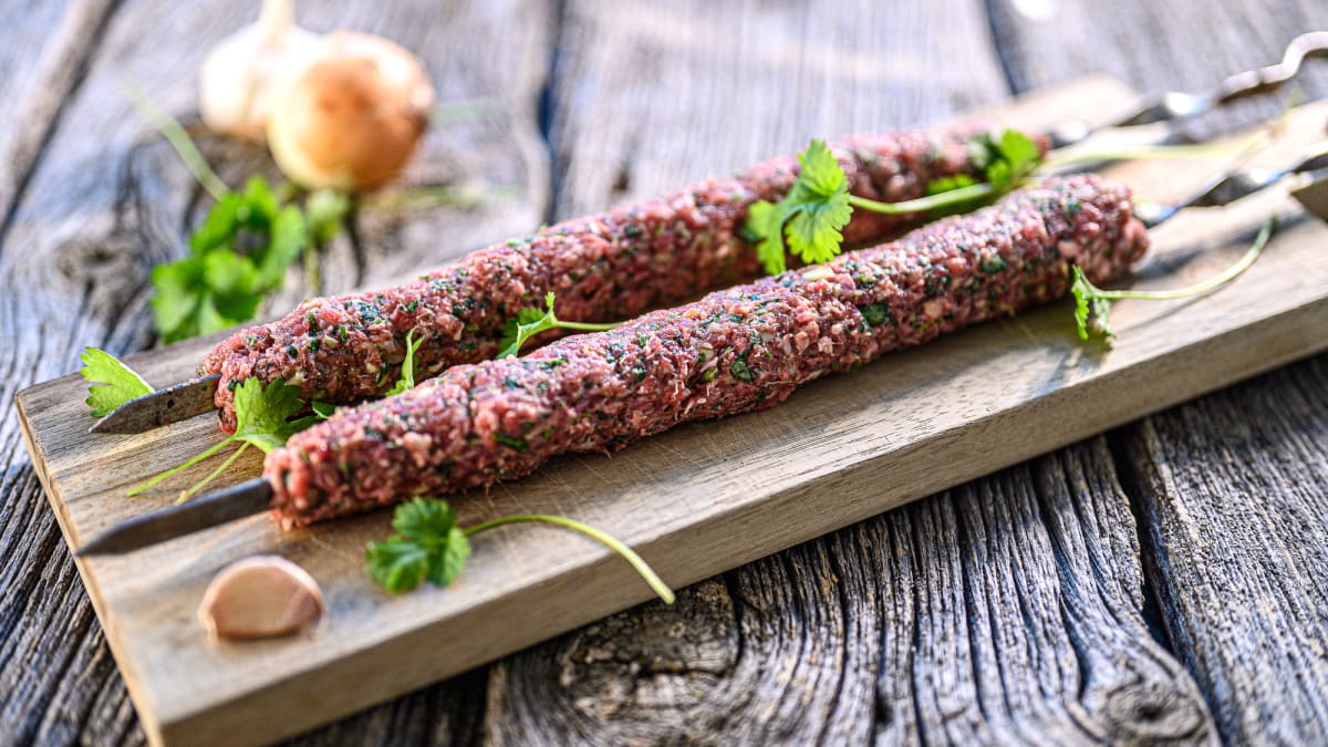 Jēra ļuļa kebabs