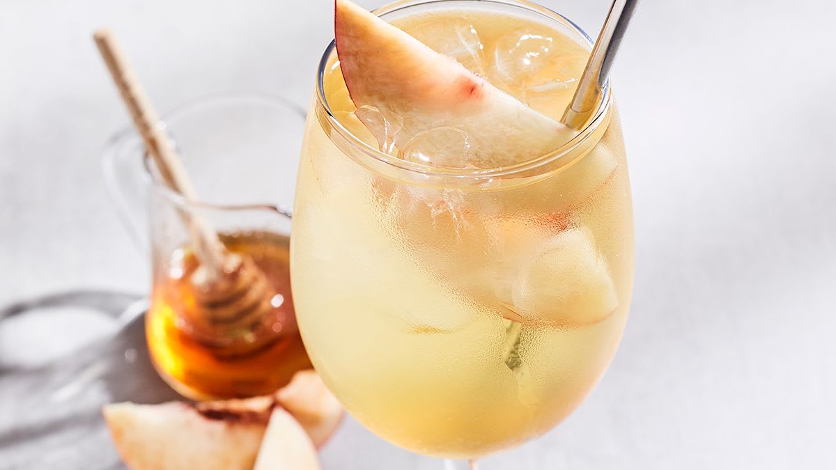 Peach White Wine Cooler