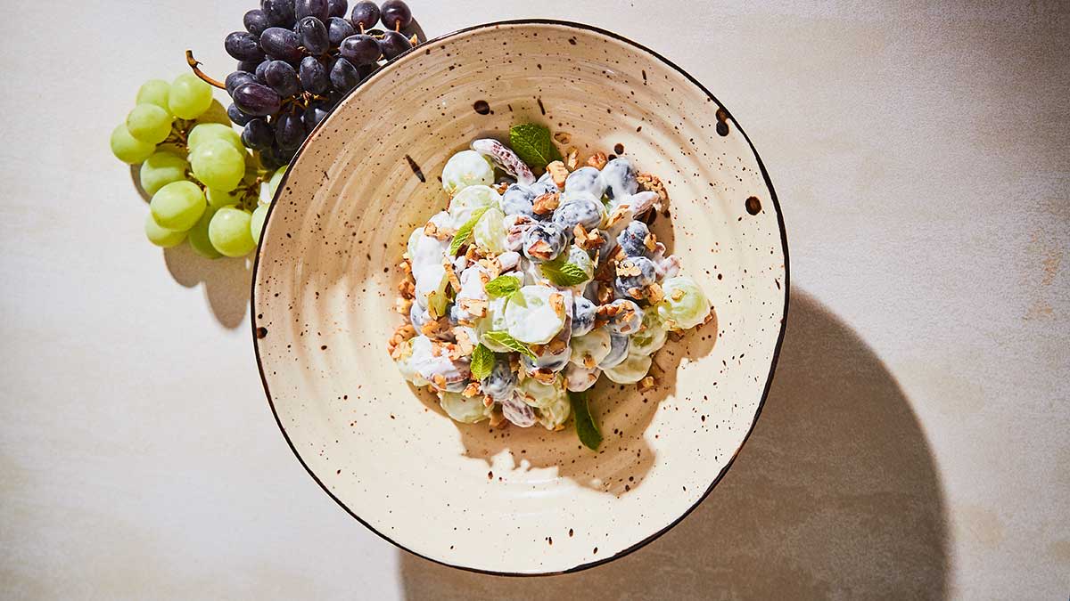 Krēmīgie vīnogu salāti