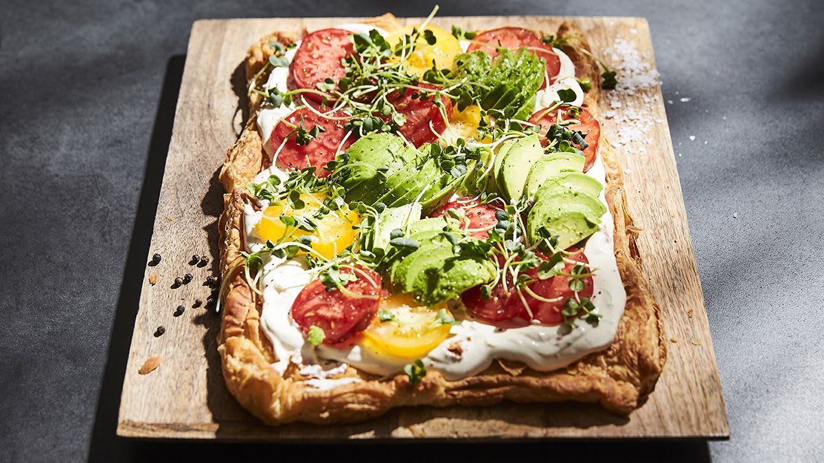 Kārtainās mīklas un siera uzkoda