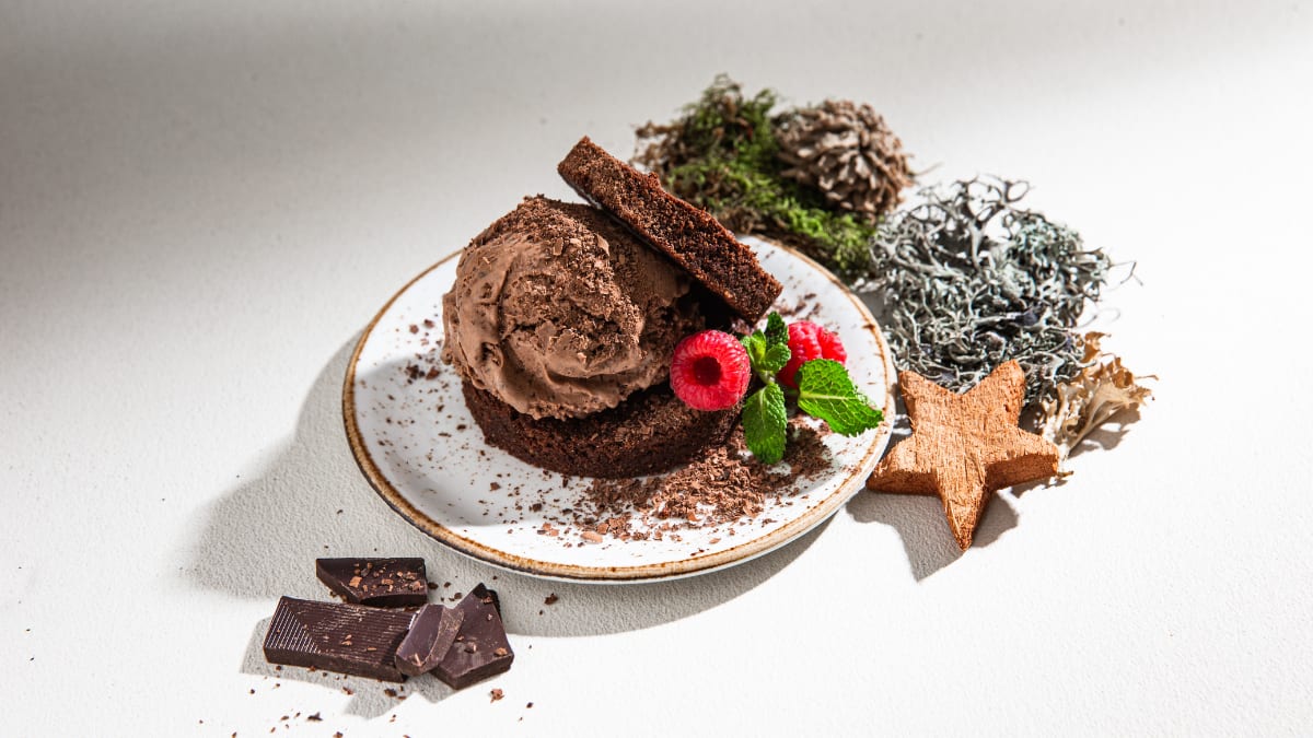 Karstais braunijs ar braunija saldējumu