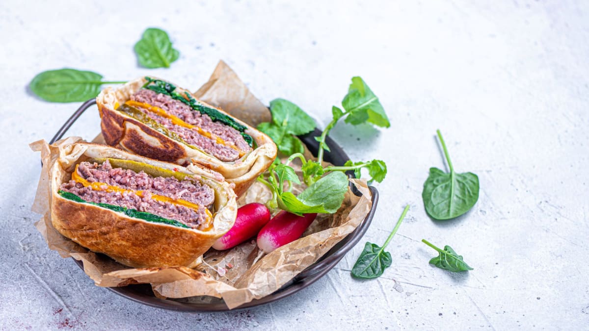 Tortiljā paslēptais Americano burgers