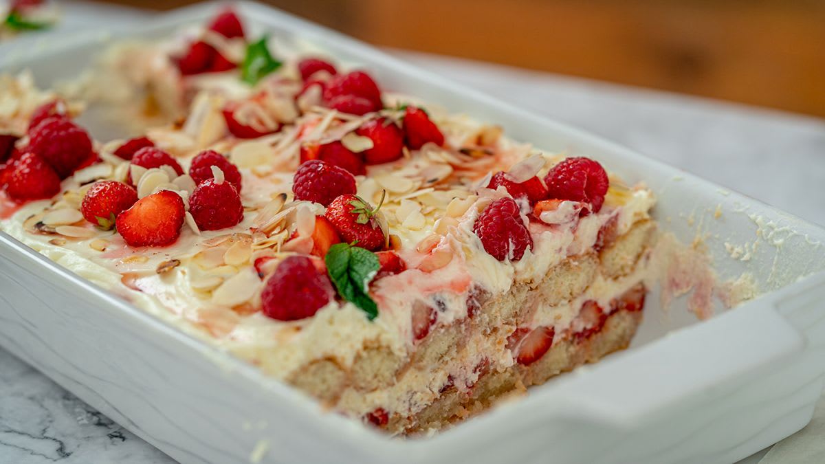 Uogų tiramisu