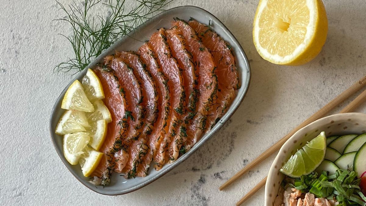 Sūdyta lašiša su krapų plutele