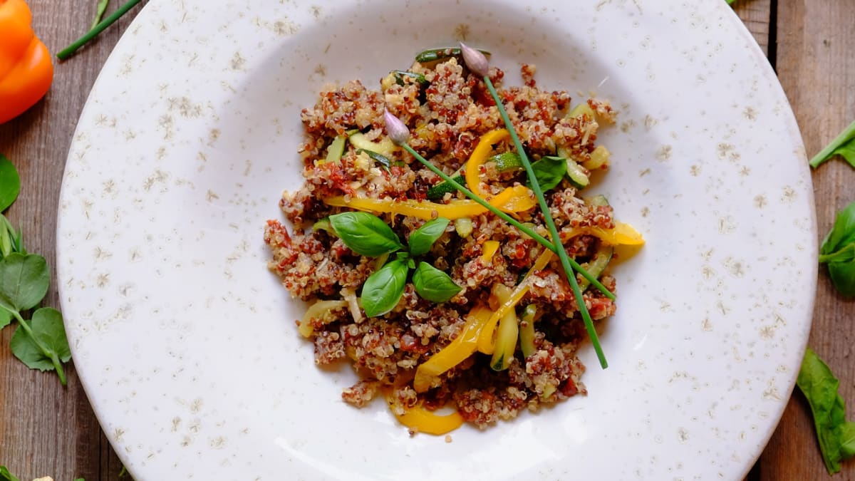 Kinoahautis päikesekuivatatud tomatitega