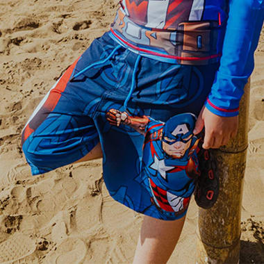 ROPA DE BAÑO SHORT AVENGERS