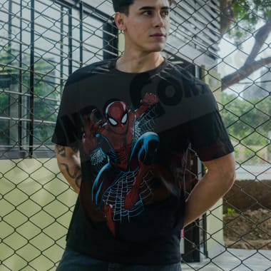 POLO MC HOMBRE SPIDERMAN NEGRO