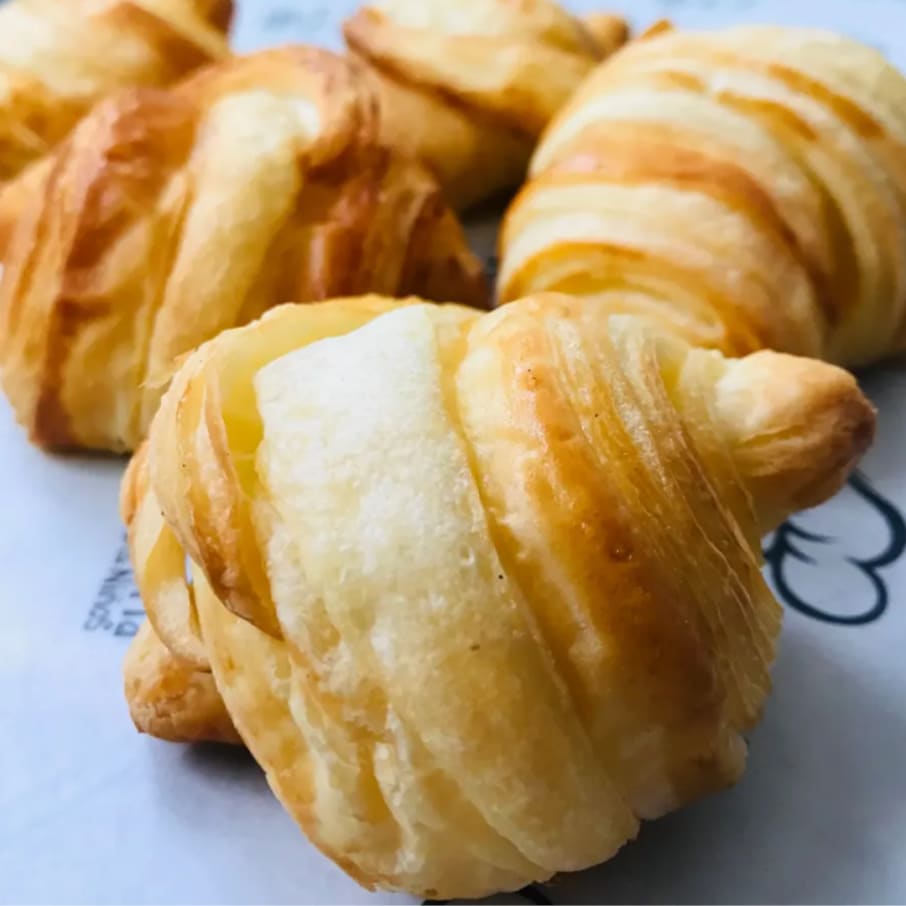 MINI CROISSANT DE MANTEQUILLA X 100 UND