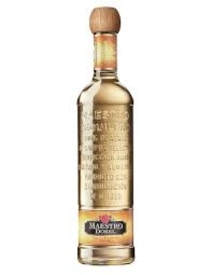 Maestro Dobel Tequila Reposado Clásico 700ml