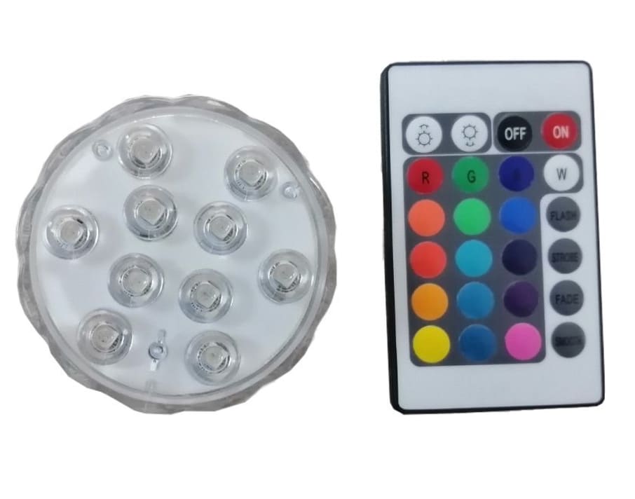 *OF *LQ IMP FOCO LED SUMERGIBLE C/CONTROL PILA AAA